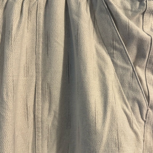 Athleta Pants Womens White Gray Farallon Jogger Printed Magic Metropolis 22/26 - Picture 3 of 14